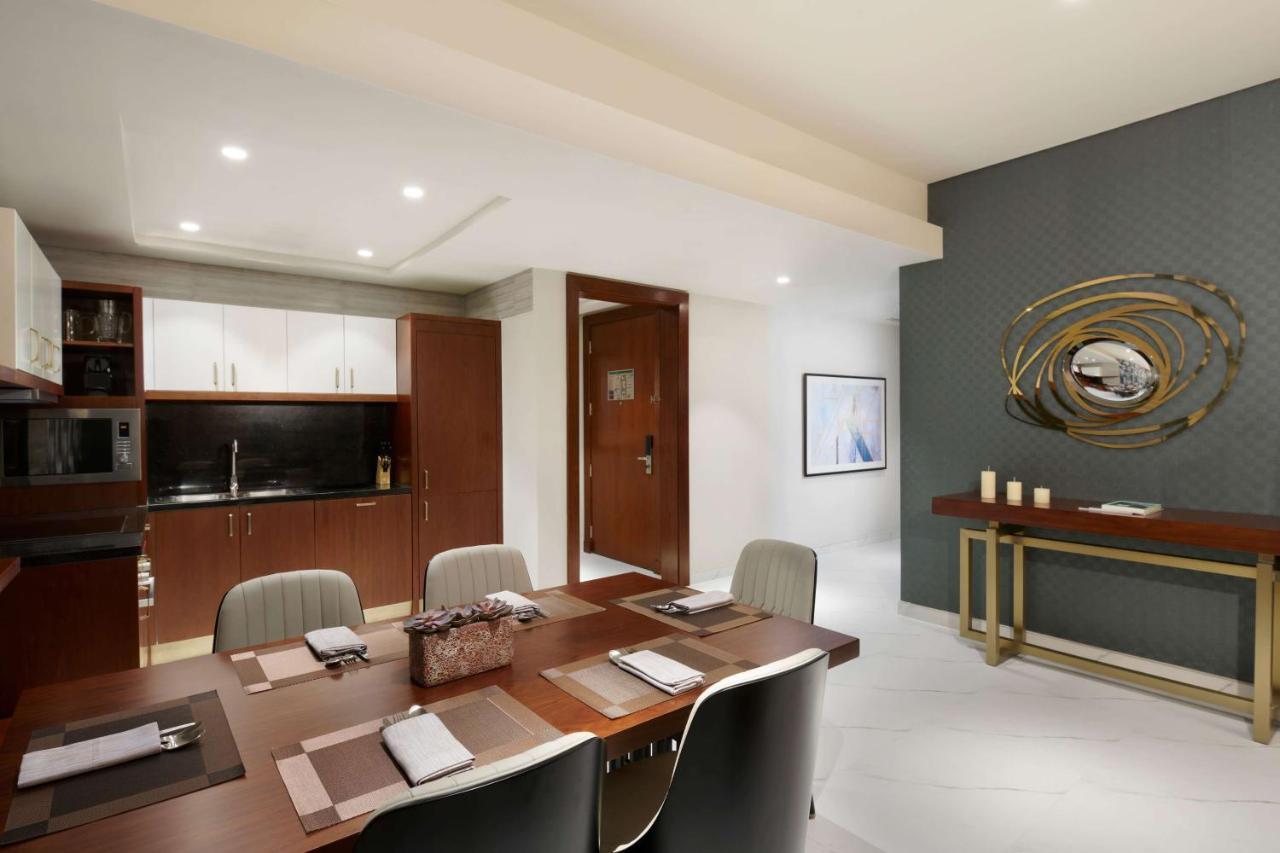 Wyndham Grand Doha West Bay Beach Zewnętrze zdjęcie Office