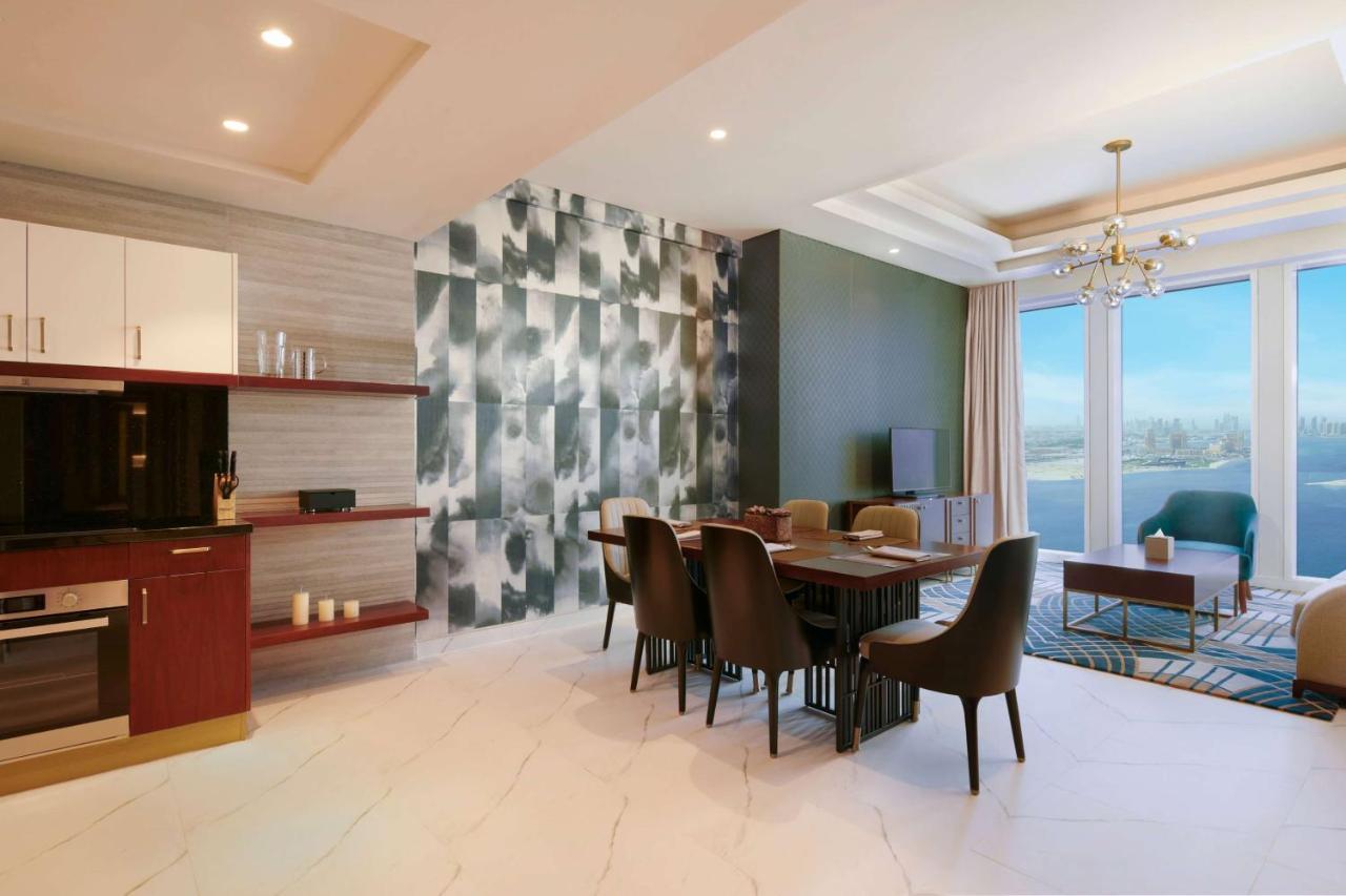 Wyndham Grand Doha West Bay Beach Zewnętrze zdjęcie A typical apartment interior
